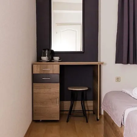 Apartment Oz